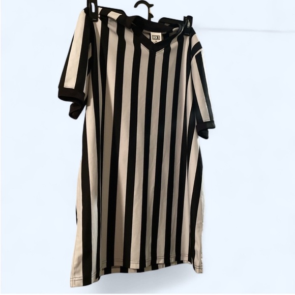 Dickies Other - Black and White Striped top size XL